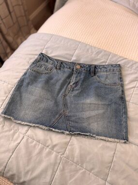 refuge Light Blue Frayed Hem Denim Mini Skirt